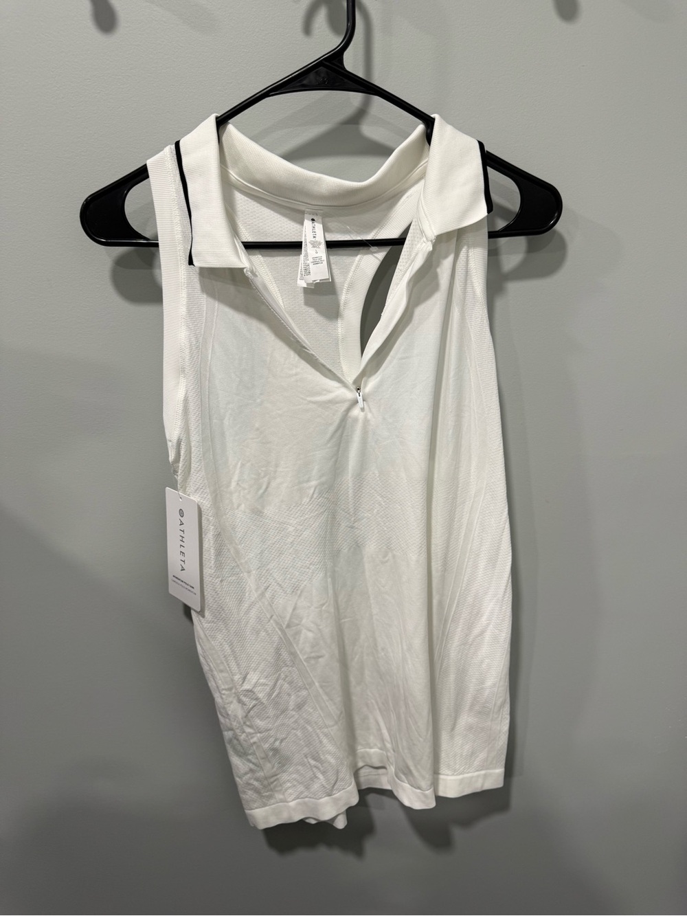 NWT Athleta momentum polo tank top size large